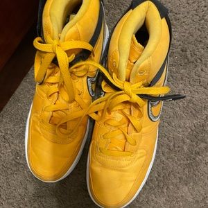 Air Force 1 High 'University Gold'